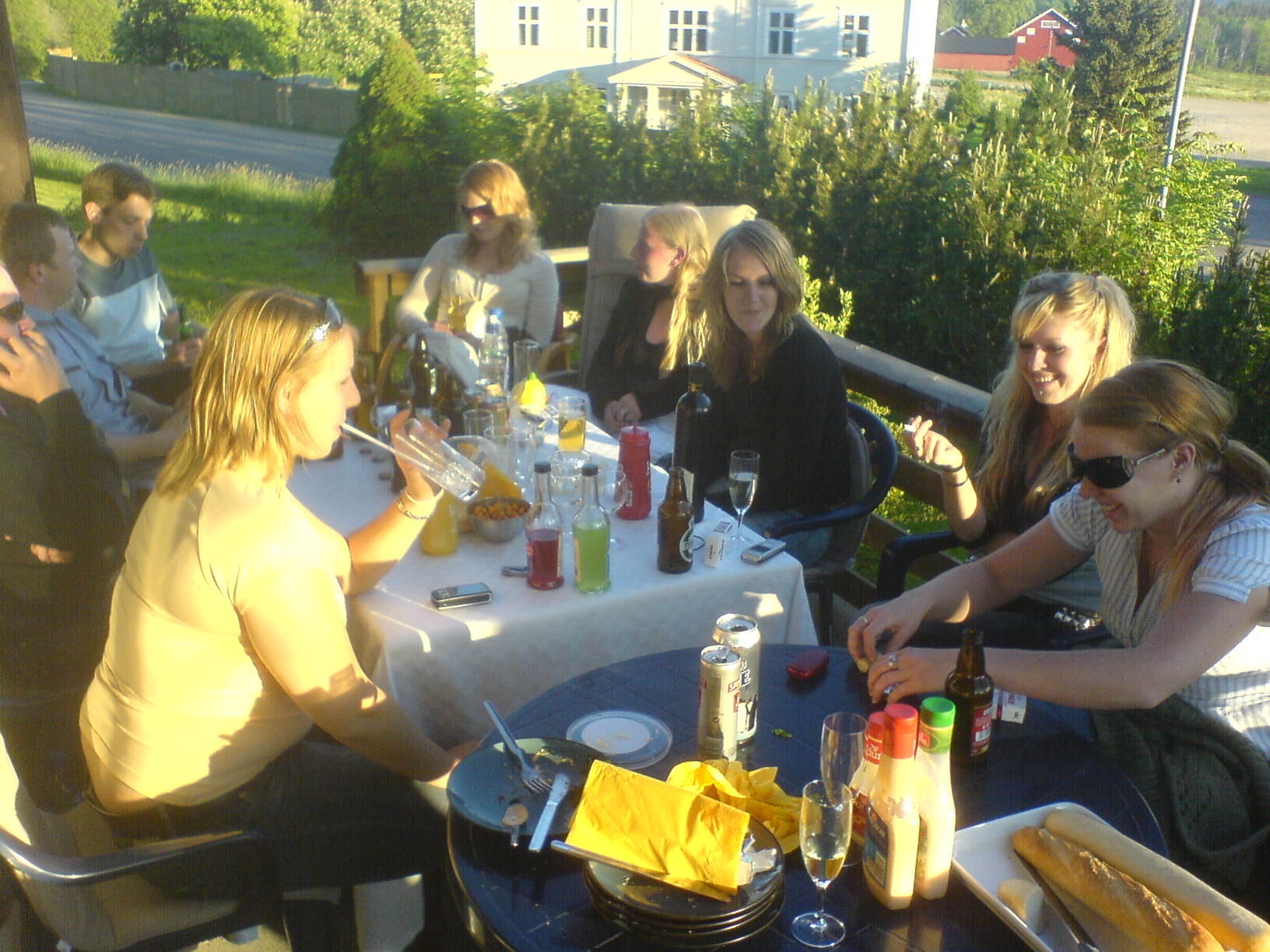 Grillfest pÃ¥ terassen